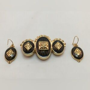 Monet Gold-tone and Green/Black Earrings & Brooch Pin Set